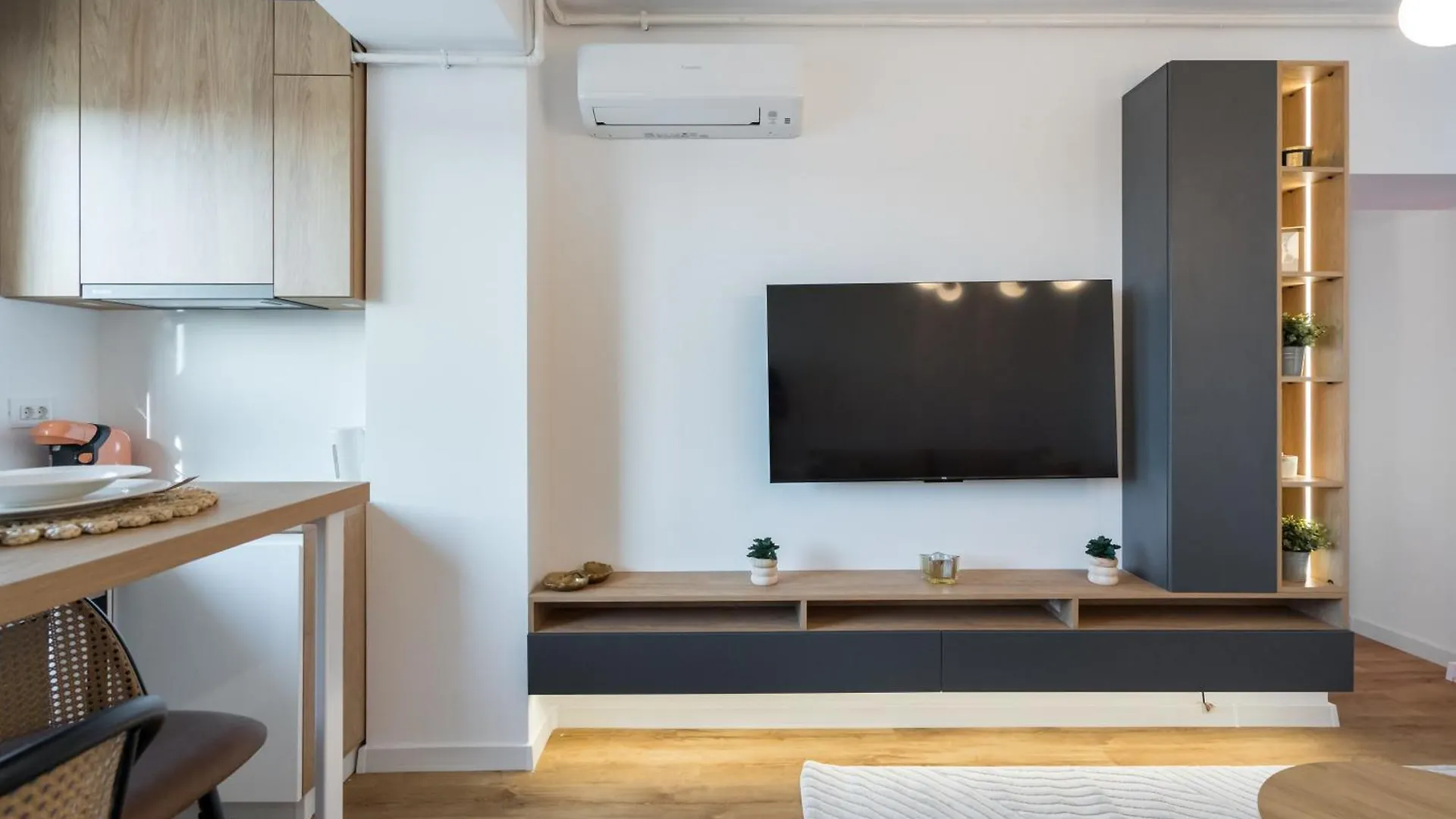 Ivory Pipera North Apartment Voluntari
